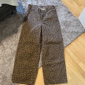 Old Navy Brown Leopard Print High-Rise Pants